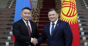 Торага Д.Джумабеков встретился с Президентом Монголии Халтмаагийном Баттулгой